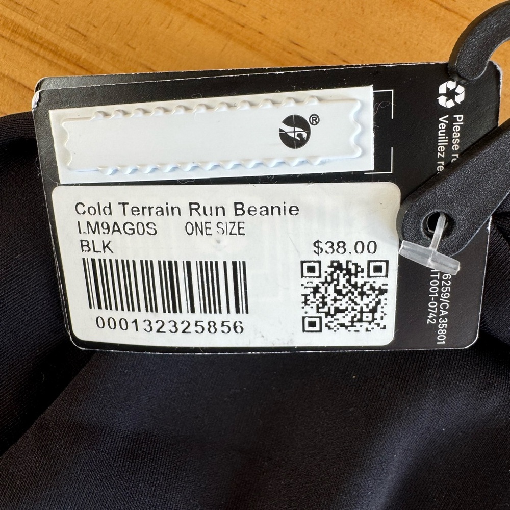 Lululemon Cold Terrain Run Beanie - Picture 6 of 9